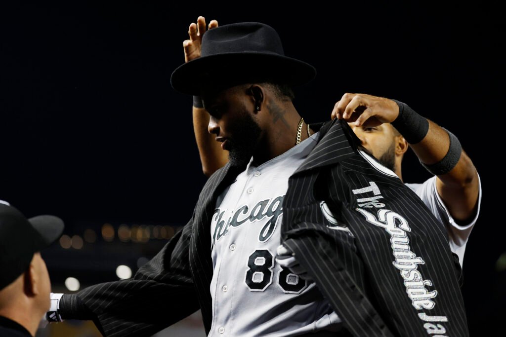 White Sox GM Downplays Possibility Of Luis Robert Trade