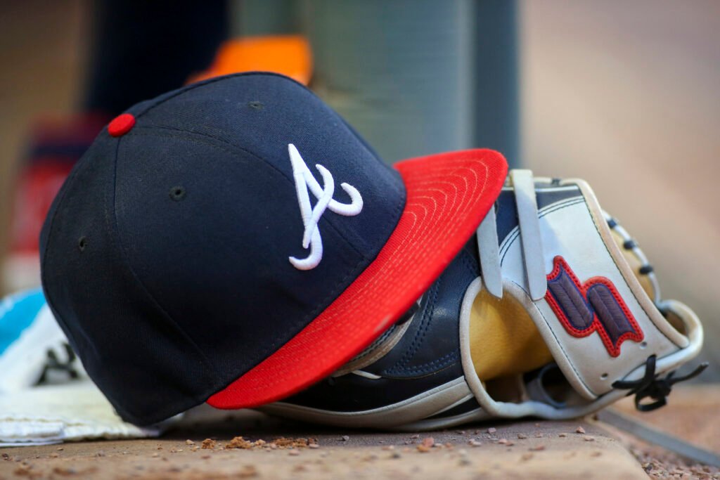 NL East Notes: Braves, Lile, McNeil, Garrett, Rogers