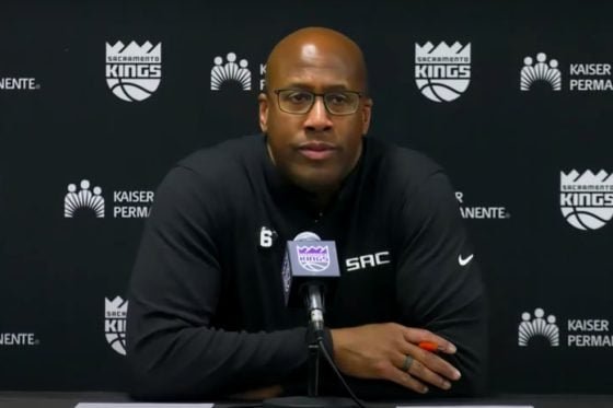 Mike Brown after Clippers win: “This is how you win in the playoffs”