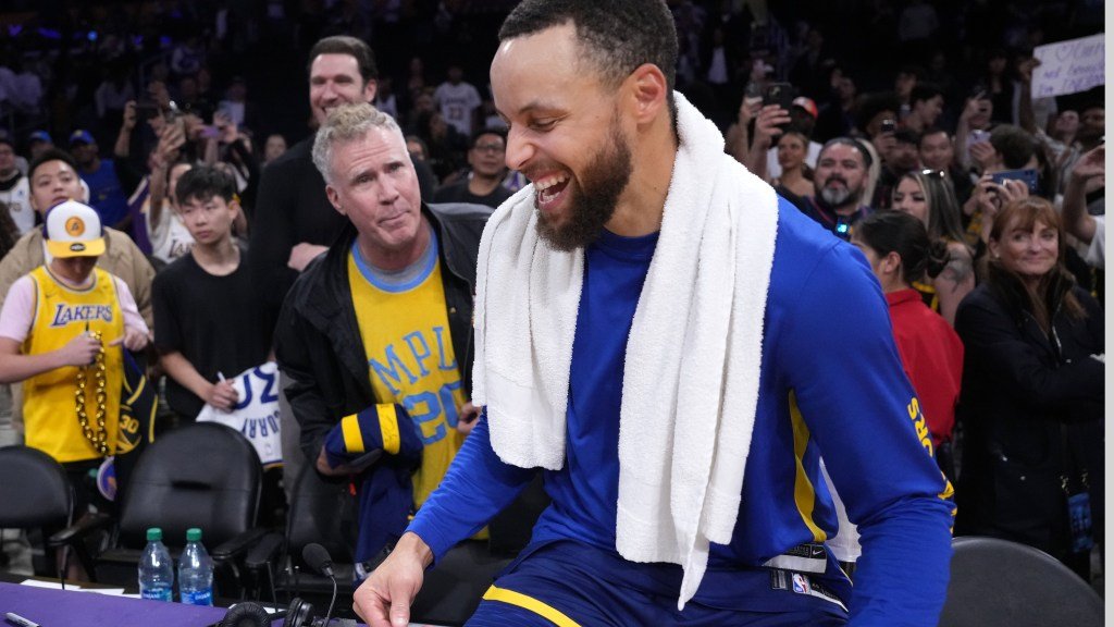 LOOK: Will Ferrell makes Stephen Curry laugh and other pictures of the day in the NBA