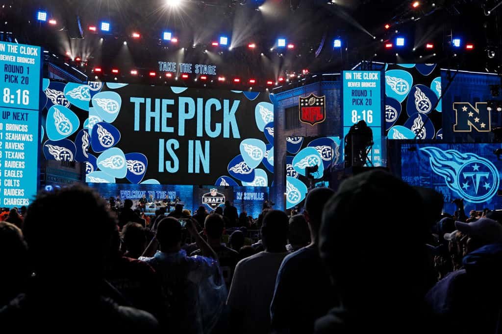 There Is A Betting Favorite For Titans’ No. 7 Pick