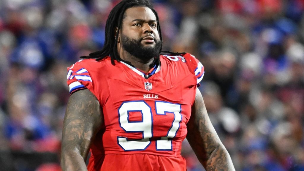 New York Giants signing ex-Bills DT Jordan Phillips, per report