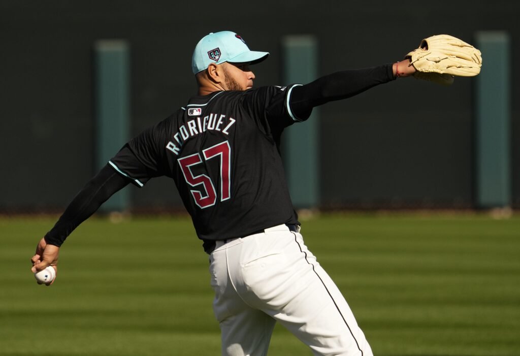 D-Backs Halt Eduardo Rodriguez’s Throwing Program
