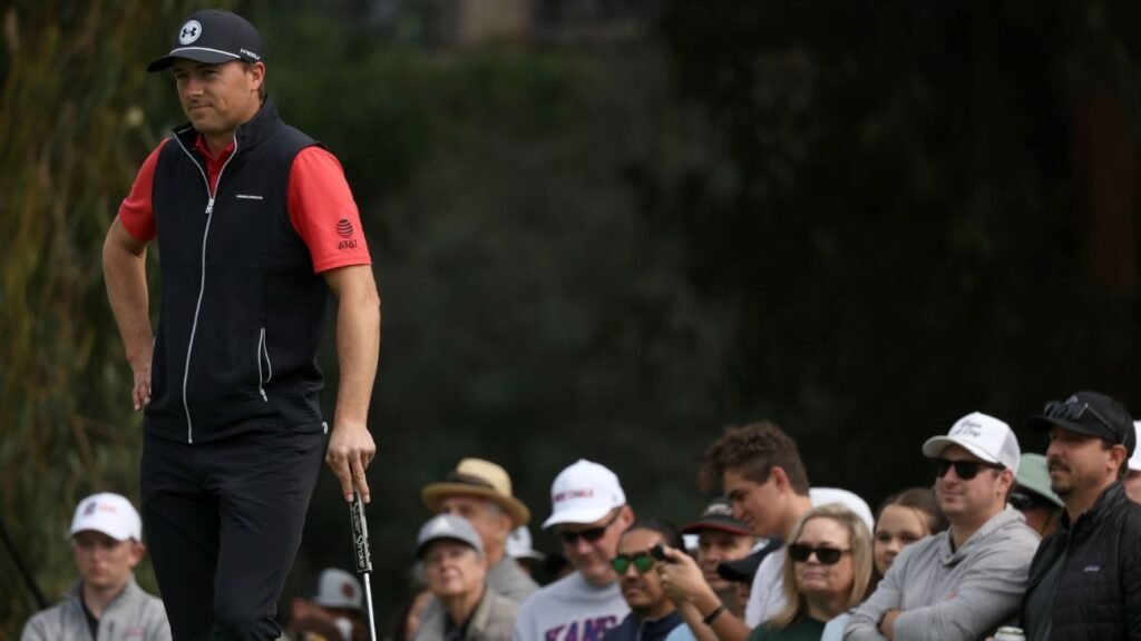 Jordan Spieth says left wrist injury flared up again last week